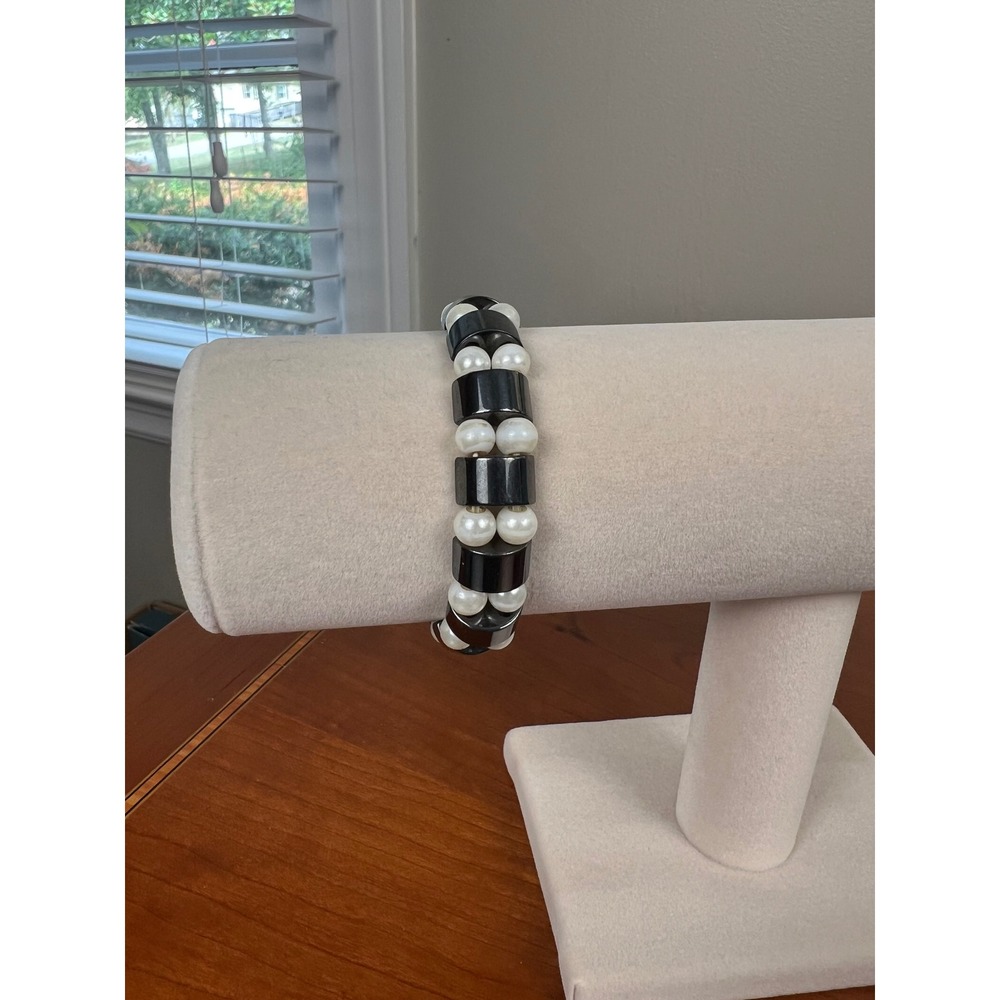 Womens Black Hematite and White Faux Pearl Stretch Bracelet Geometric Beaded